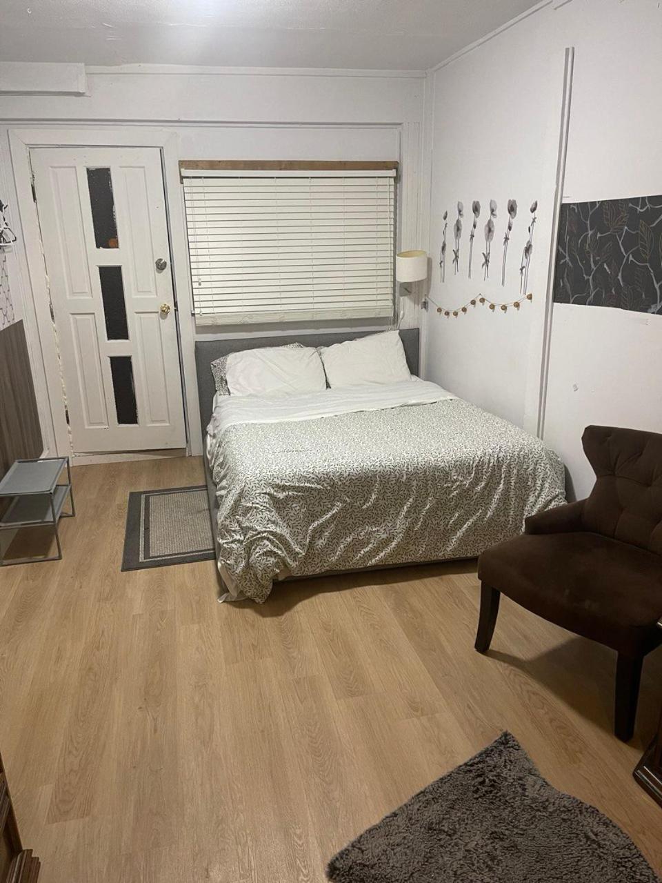 Suite In 西温哥华 外观 照片
